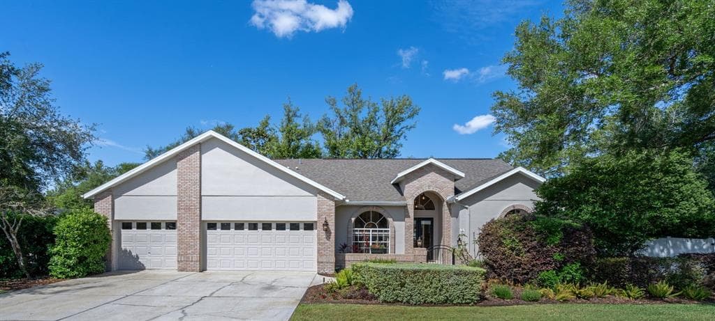 7127 AUBURN LANE