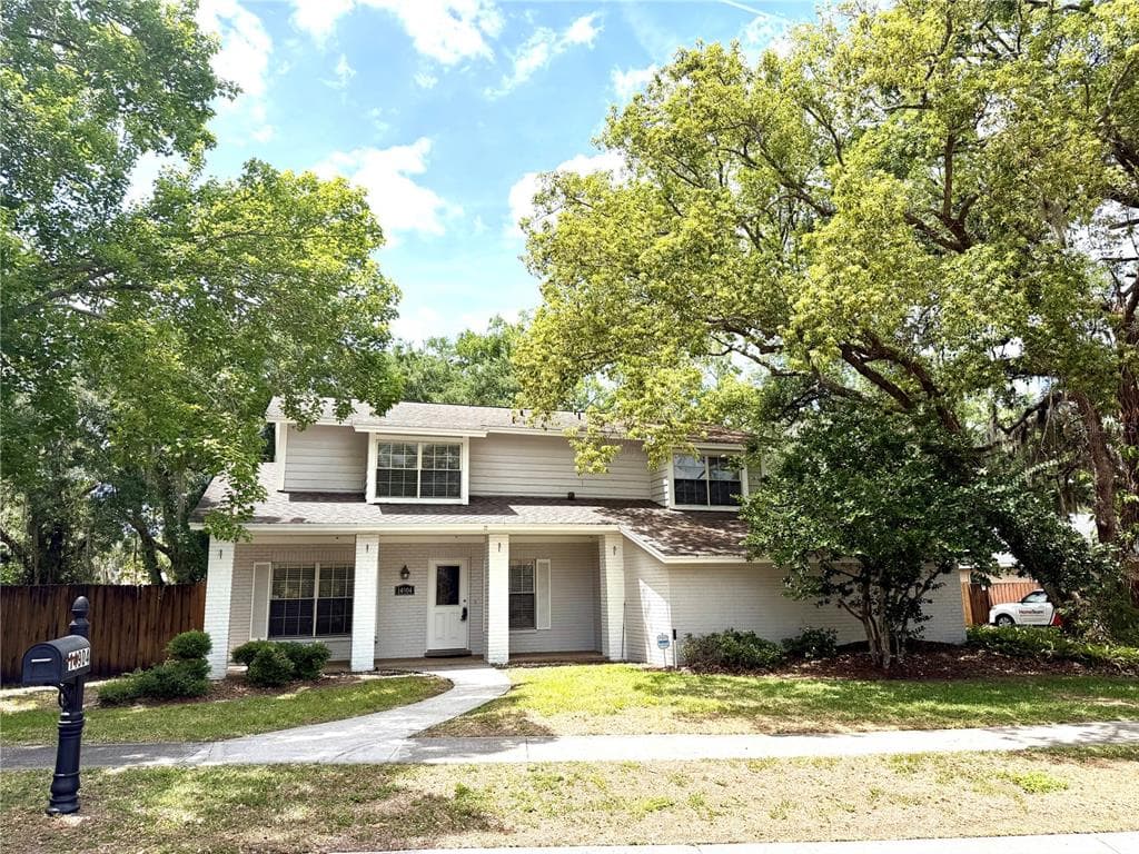 14904 LAKE FOREST DRIVE LUTZ, FL 33559
