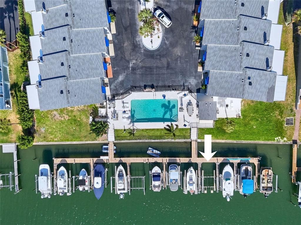 745 PINELLAS BAYWAY S UNIT 202 TIERRA VERDE, FL 33715