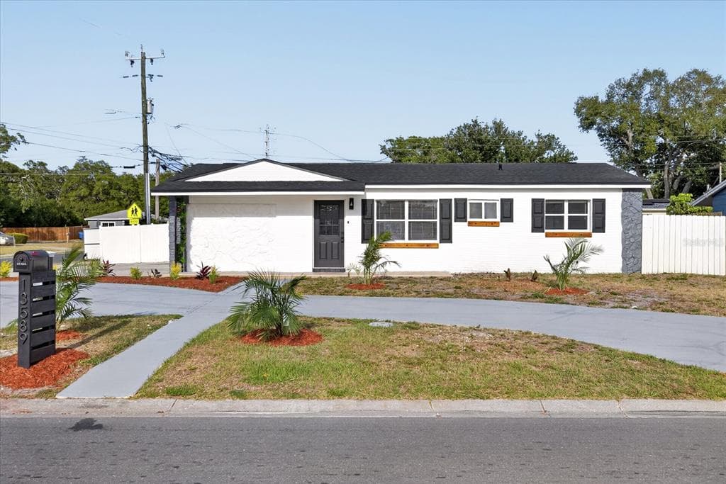 13589 120TH STREET
