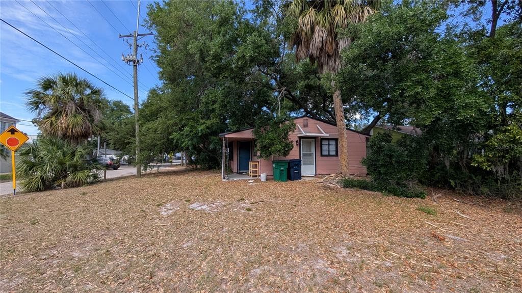 2801 W CLEVELAND STREET TAMPA, FL 33609