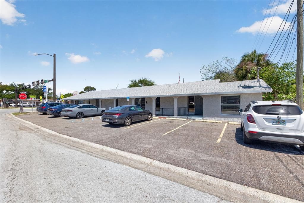 4201 4TH STREET N ST PETERSBURG, FL 33703