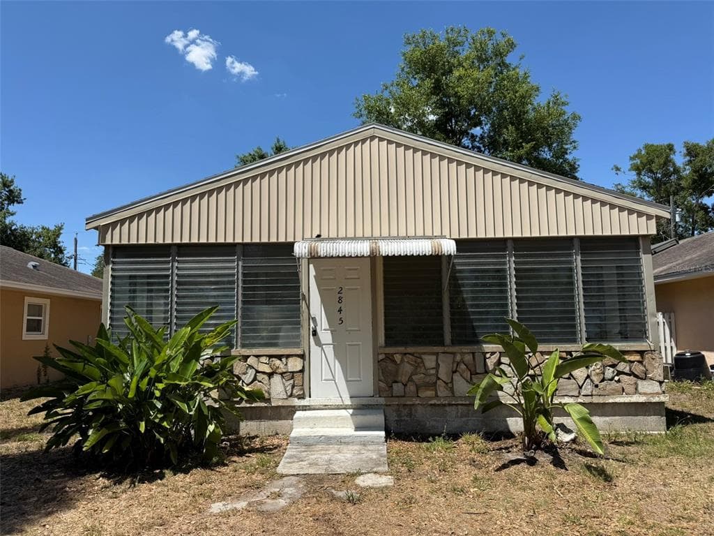 2845 23RD AVENUE N ST PETERSBURG, FL 33713