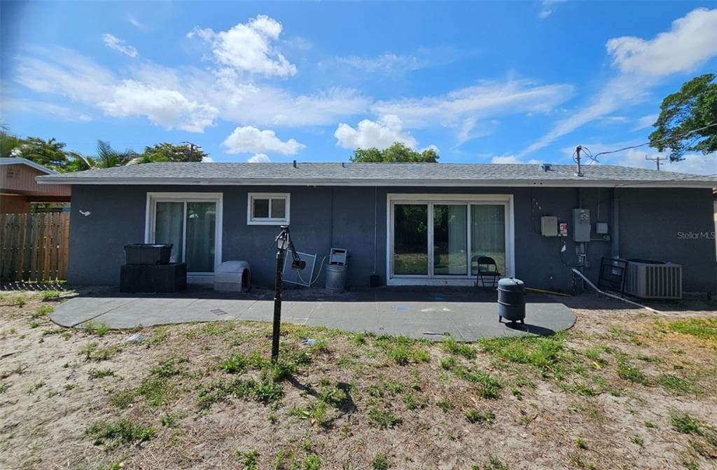 700 W 34TH STREET RIVIERA BEACH, FL 33404