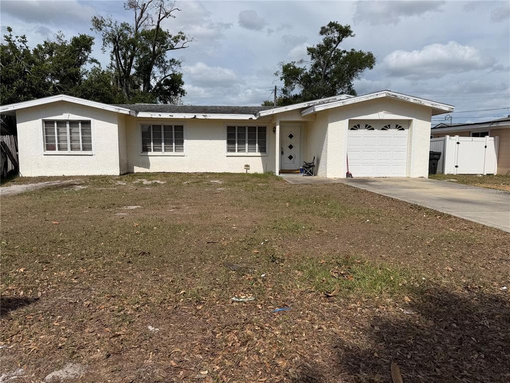 5164 JASMINE CIRCLE ST PETERSBURG, FL 33714