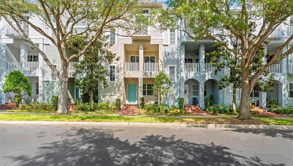 6030 YEATS MANOR DRIVE UNIT 105 TAMPA, FL 33616