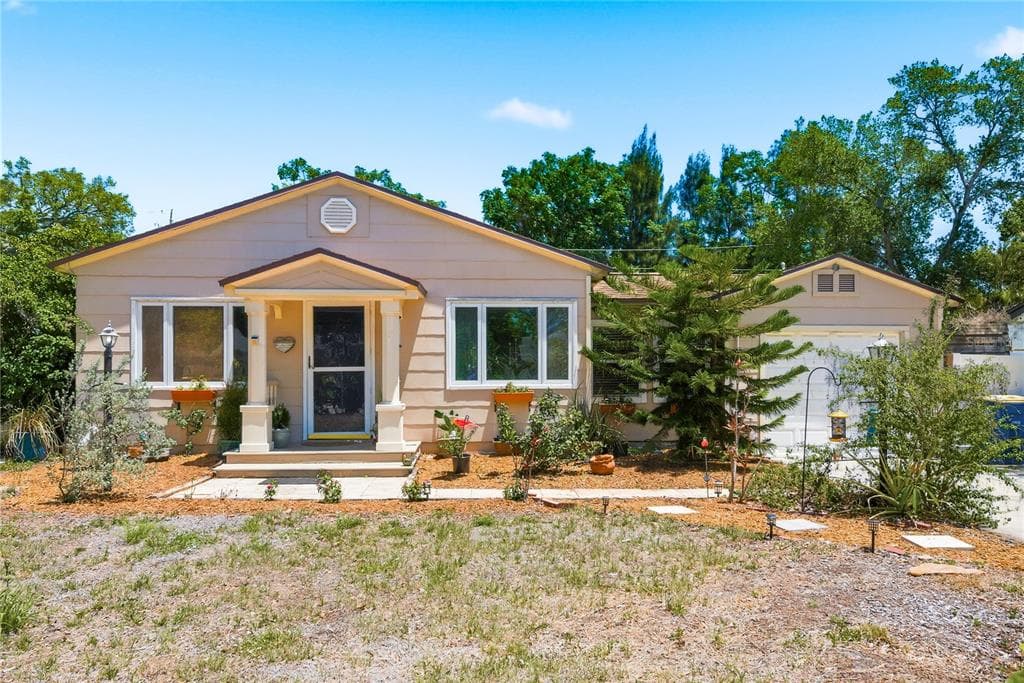701 S CREST AVENUE CLEARWATER, FL 33756