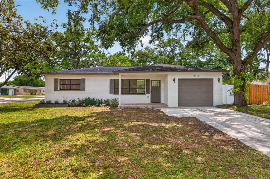 9714 53RD AVENUE N ST PETERSBURG, FL 33708