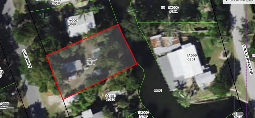 2211 S HUNT POINT CRYSTAL RIVER, FL 34429