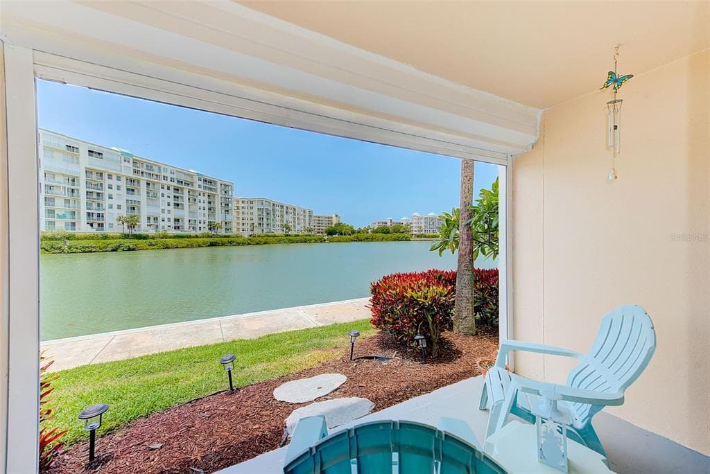 7930 SUN ISLAND DRIVE S UNIT 101