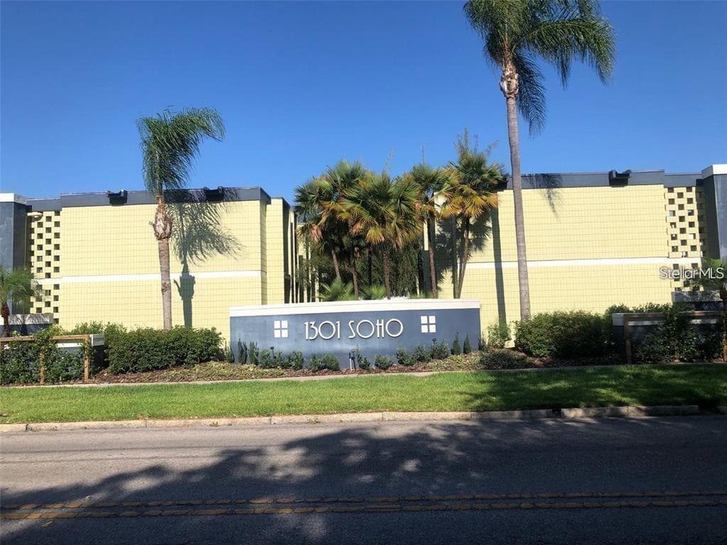 1301 S HOWARD AVENUE UNIT A5 TAMPA, FL 33606
