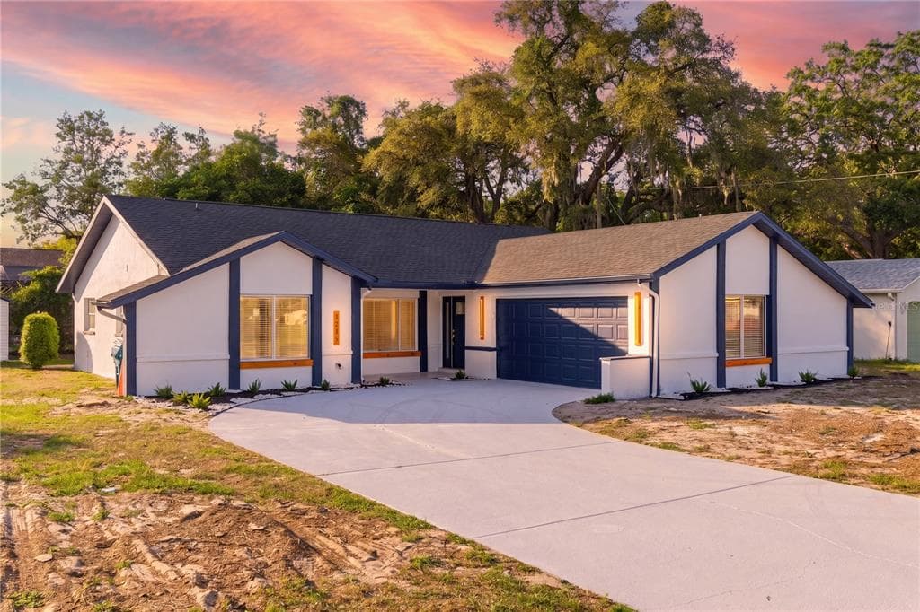1215 WATERFALL DRIVE SPRING HILL, FL 34608