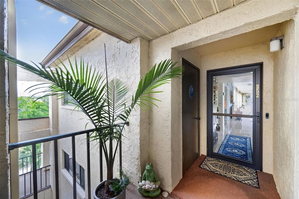 700 STARKEY ROAD UNIT 352
