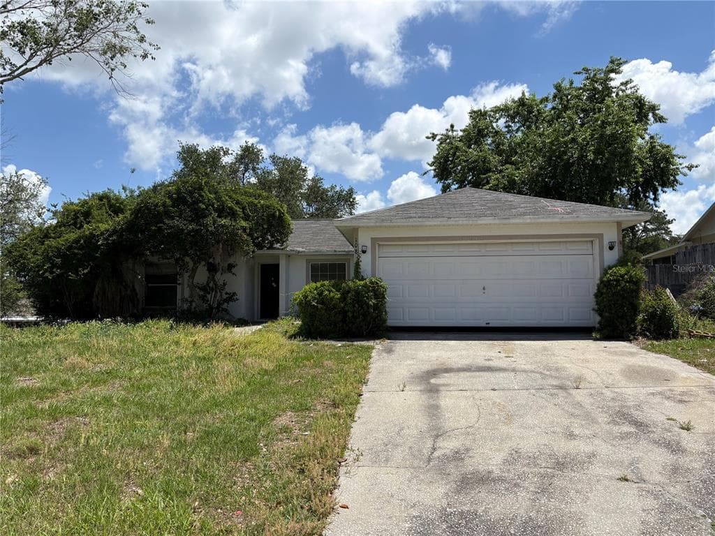 10814 CRESCENDO LOOP CLERMONT, FL 34711