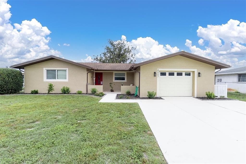 8007 MIMOSA DRIVE