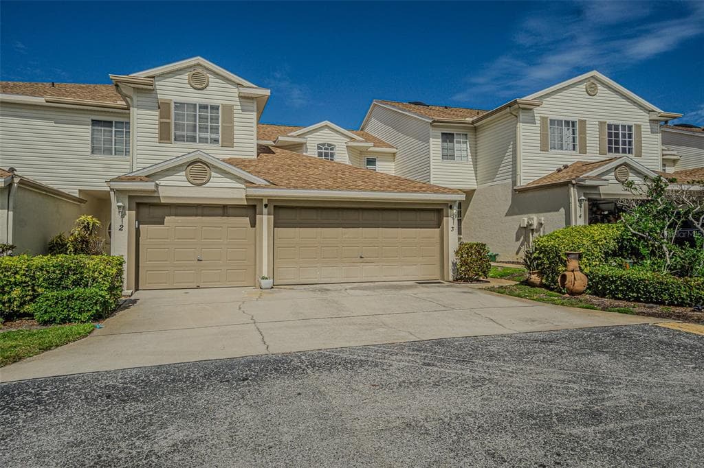 6400 46TH AVENUE N UNIT 3 KENNETH CITY, FL 33709