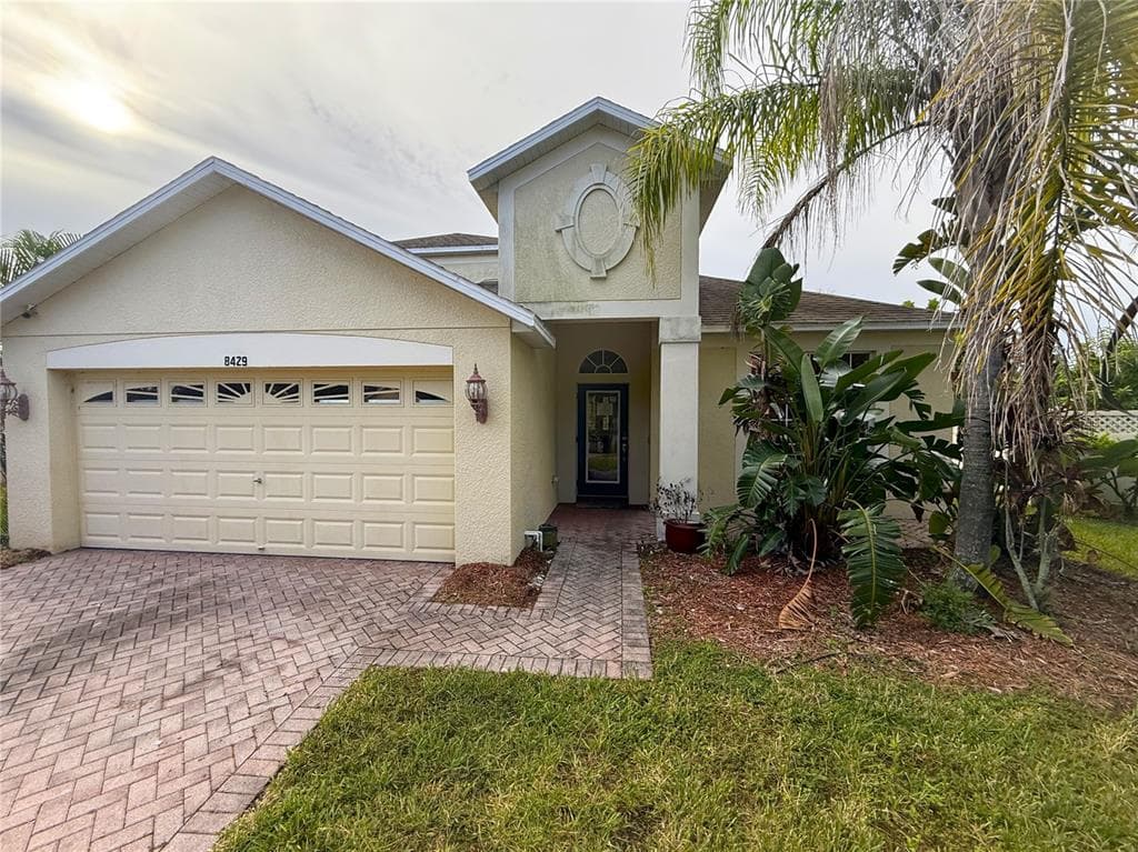 8429 HUNTERS FORK LOOP RUSKIN, FL 33573