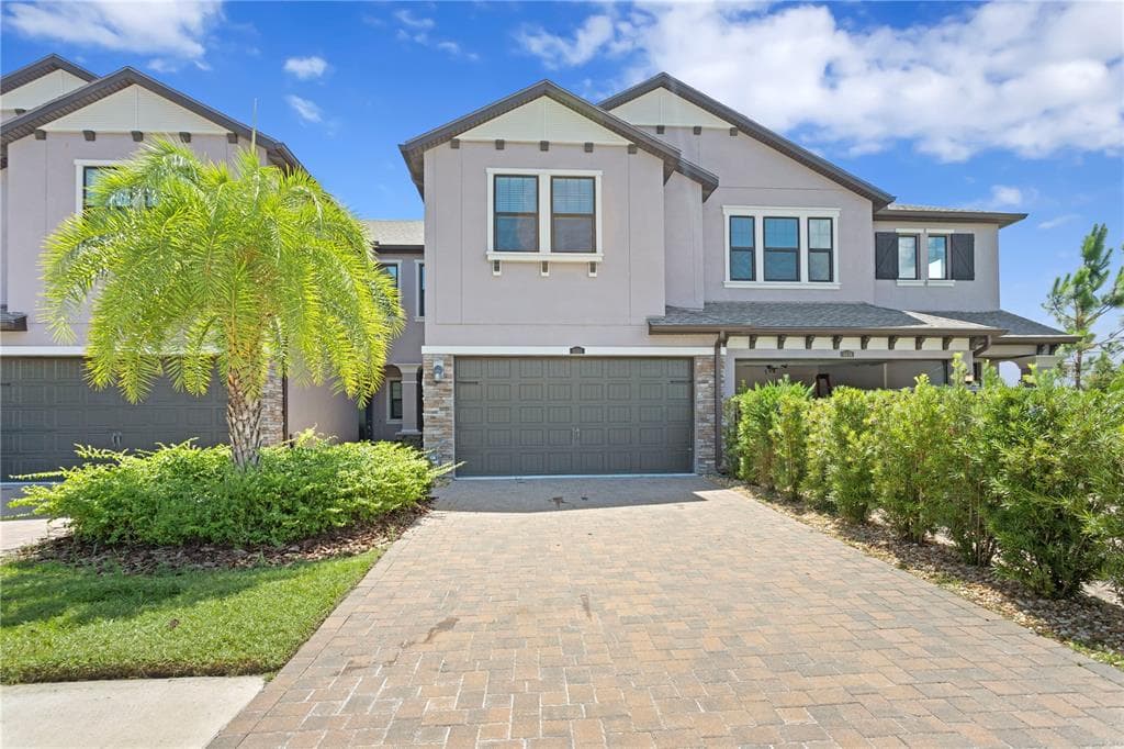 4880 ISOLA COURT WESLEY CHAPEL, FL 33543