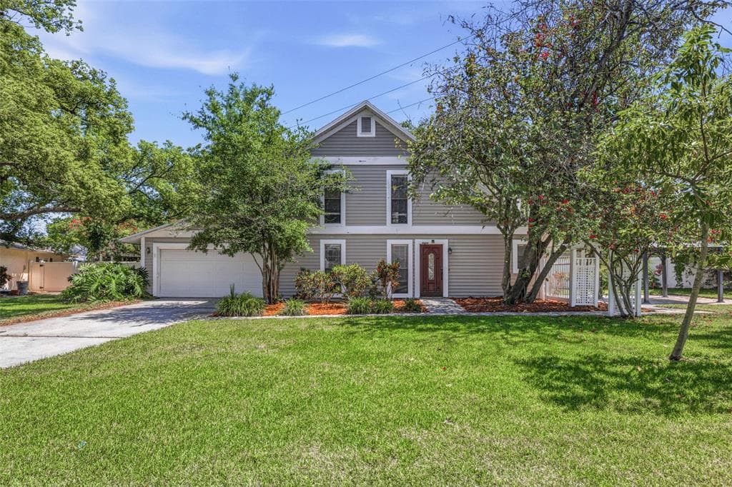 1591 MAC CHARLES COURT DUNEDIN, FL 34698