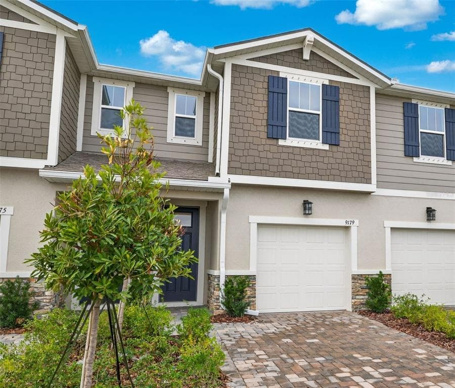 9179 AURELIA AVENUE PARRISH, FL 34219