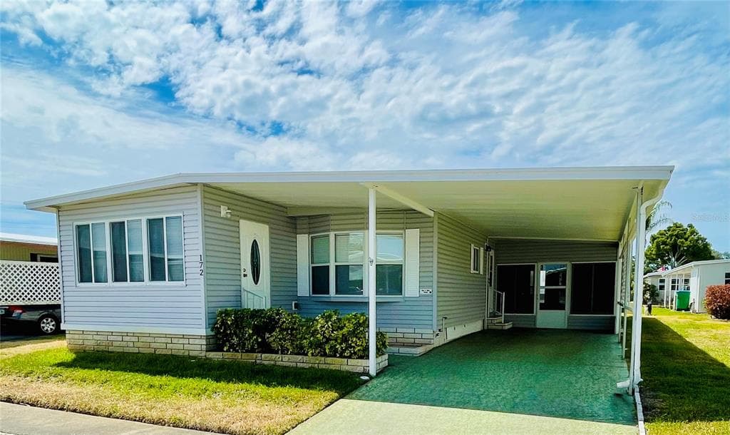 172 HICKORY GATE DRIVE PALM HARBOR, FL 34684