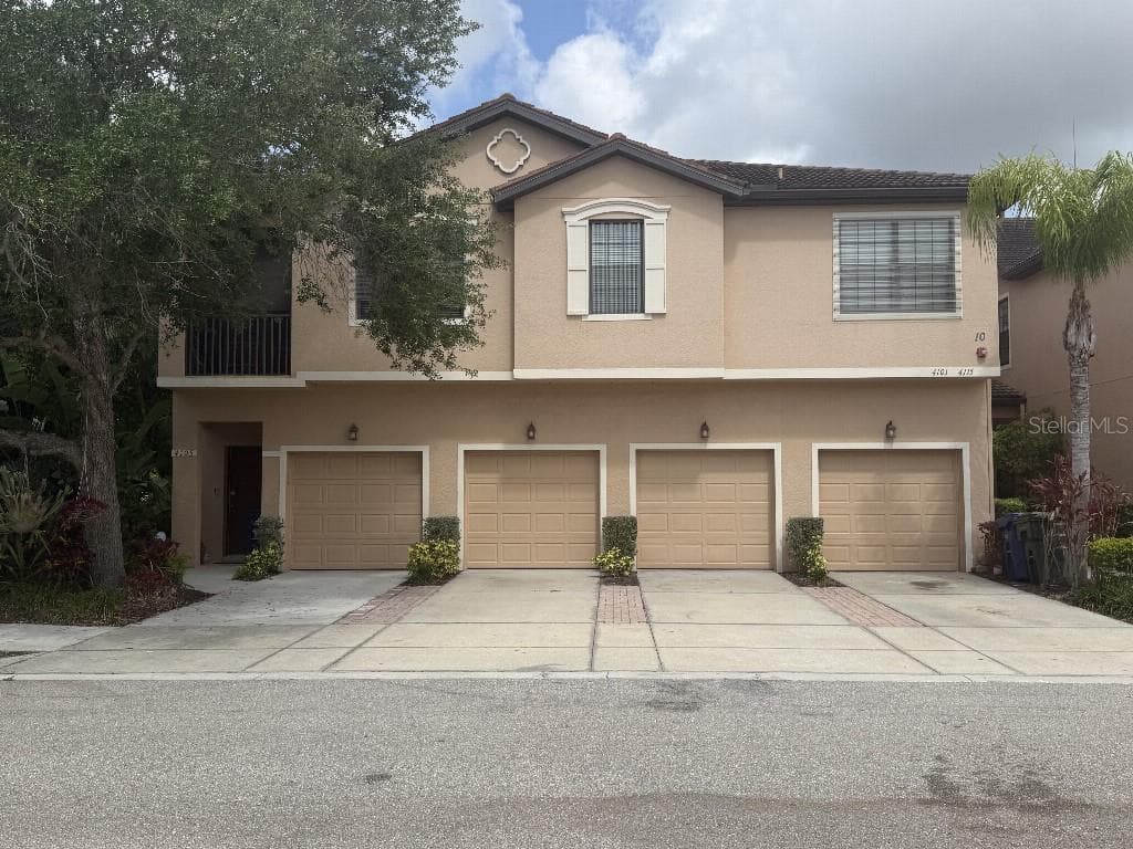 4101 VIA PIEDRA CIRCLE UNIT 10-201 SARASOTA, FL 34233