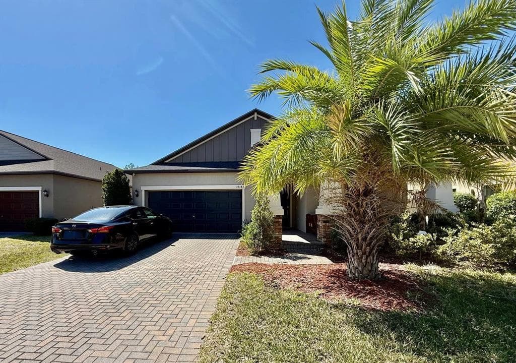 10143 COUNT FLEET DRIVE RUSKIN, FL 33573