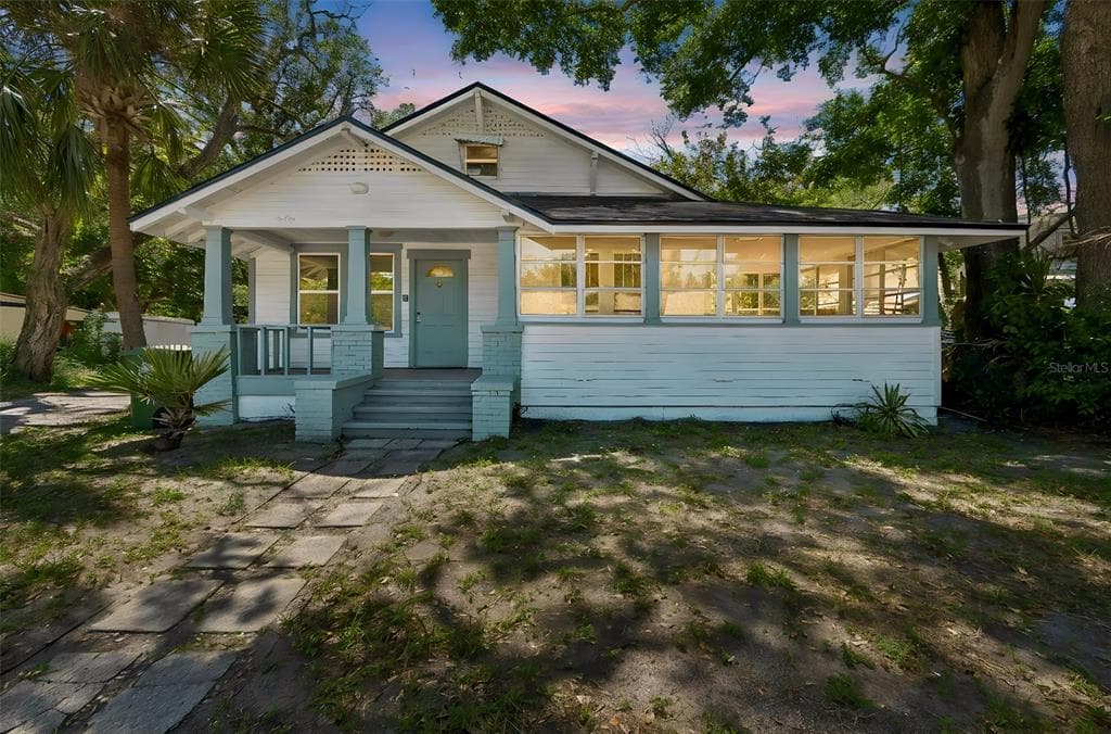 1002 23RD STREET W