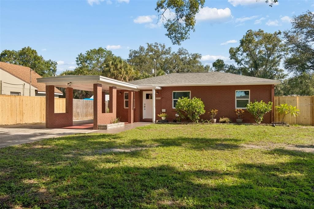 4727 W ANITA BOULEVARD TAMPA, FL 33611