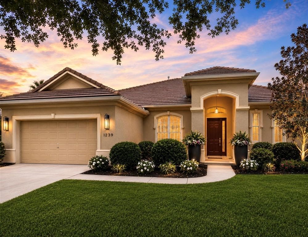 1239 W BEAGLE RUN LOOP HERNANDO, FL 34442