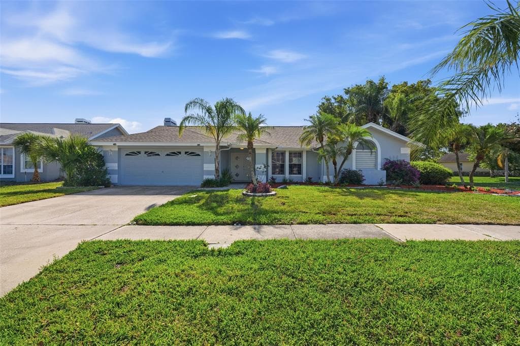 1775 STABLE TRAIL PALM HARBOR, FL 34685