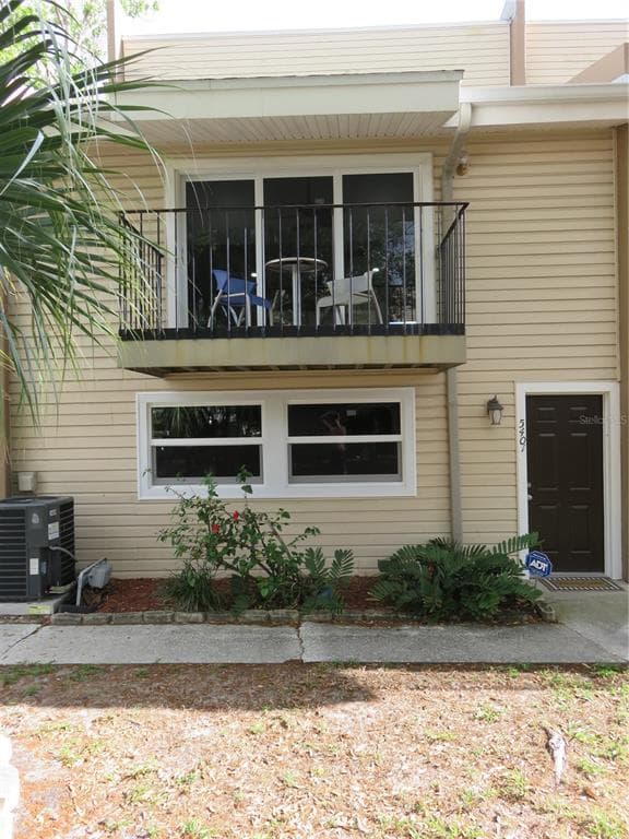 5401 SWEETWATER TERRACE CIRCLE UNIT 5401 TAMPA, FL 33634