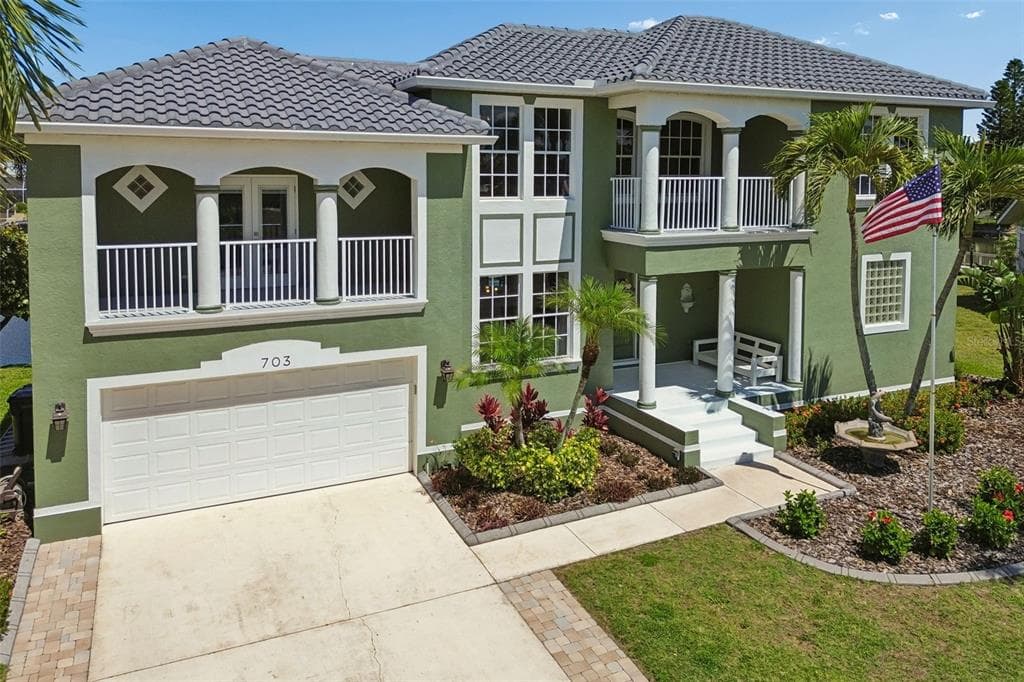 703 BUNKER VIEW DRIVE