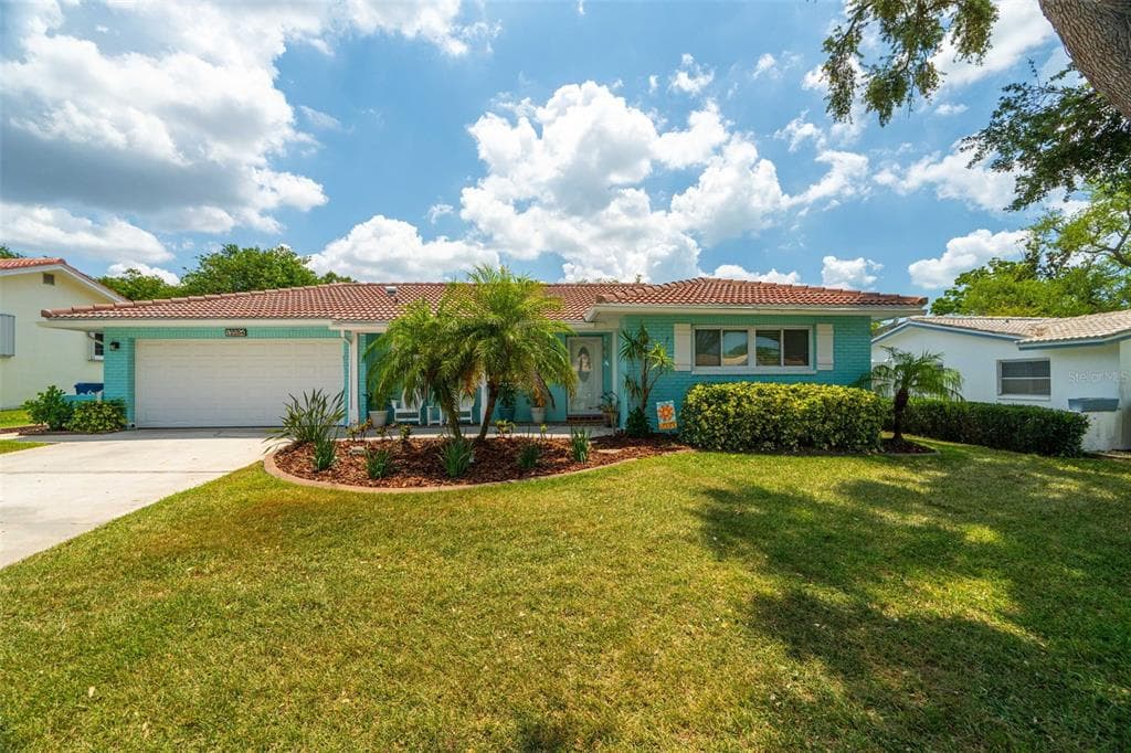 12254 69TH TER TERRACE SEMINOLE, FL 33772