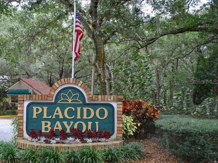 500 SANTA CRUZ PLACE NE UNIT E ST PETERSBURG, FL 33703