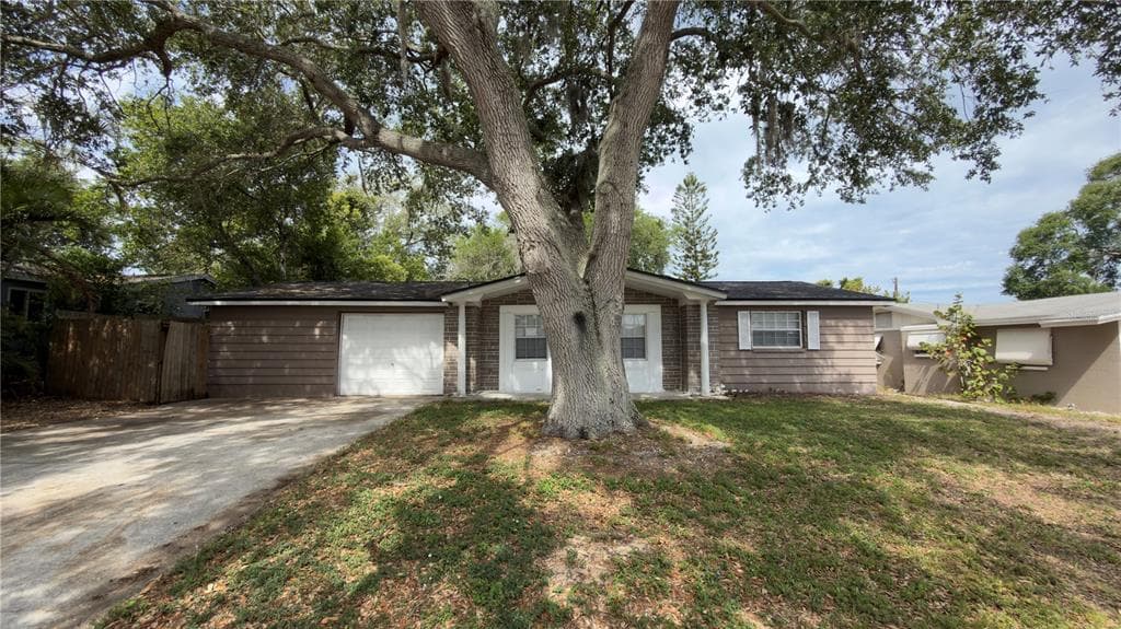 3619 WILTSHIRE DRIVE HOLIDAY, FL 34691