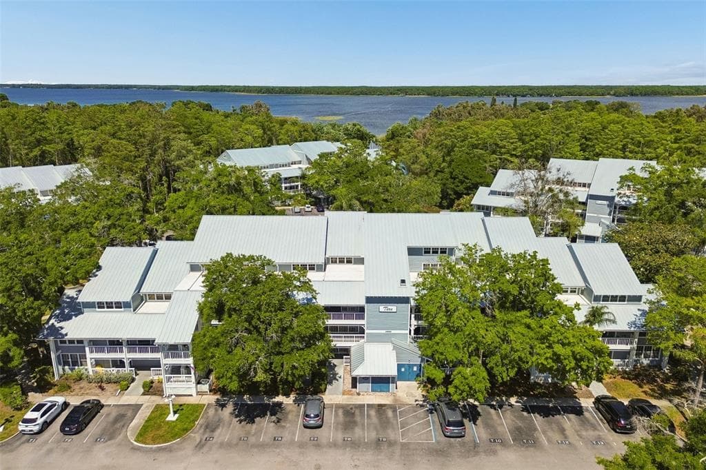 2599 DOLLY BAY DRIVE UNIT 302
