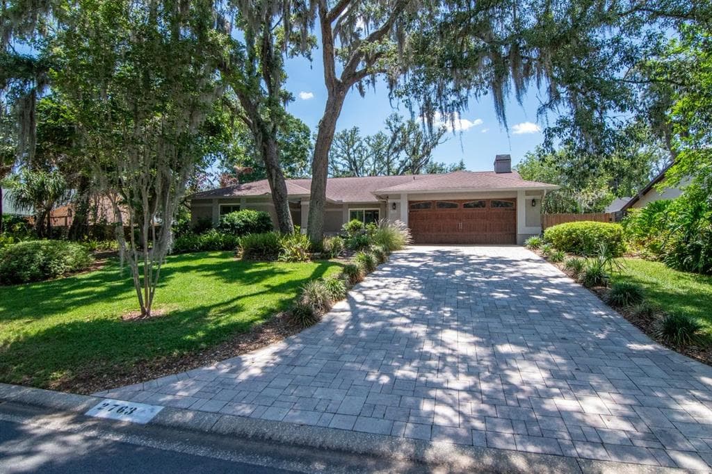 2763 BUCKHORN OAKS DRIVE VALRICO, FL 33594