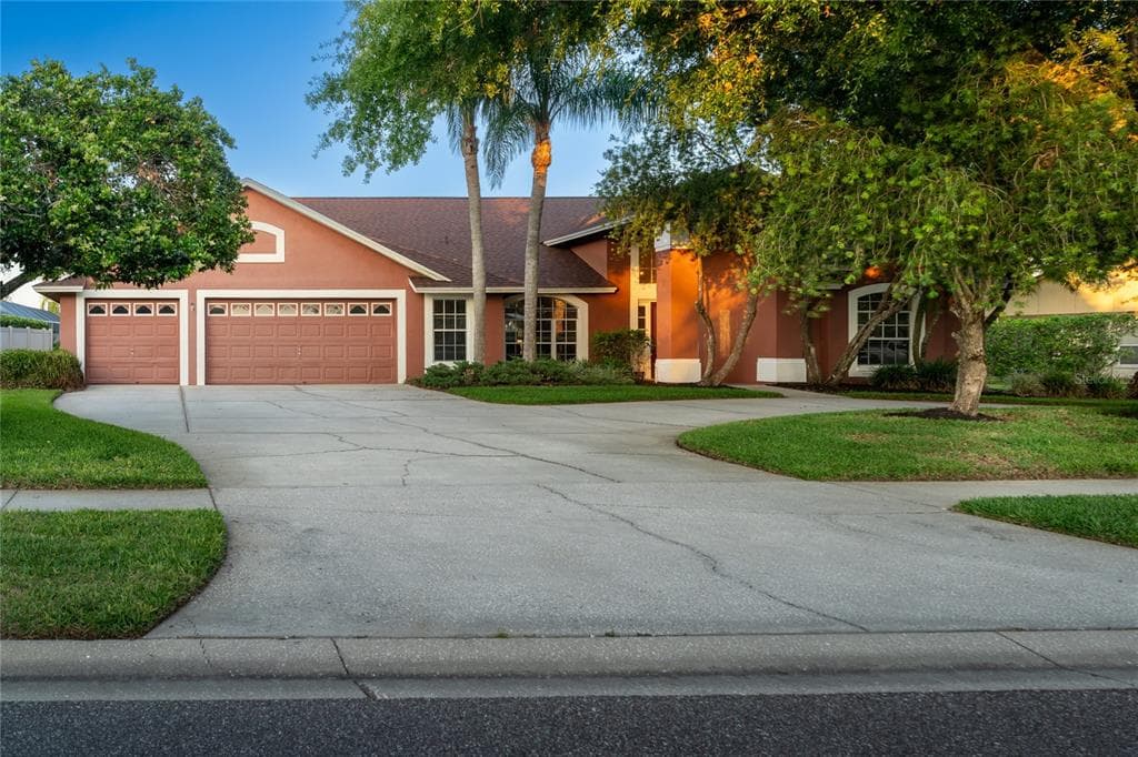 17005 EQUESTRIAN TRAIL ODESSA, FL 33556