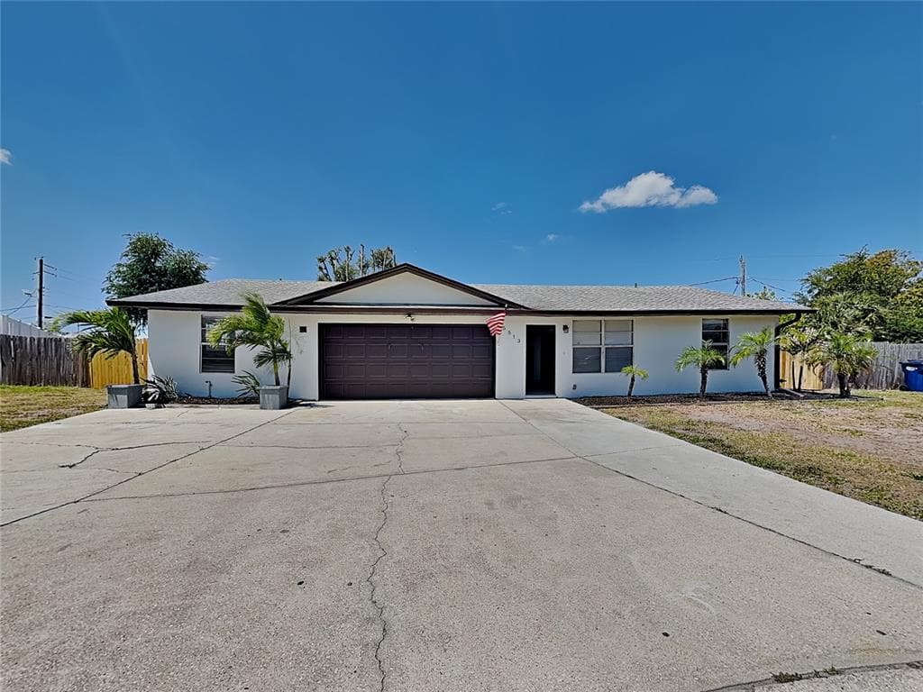 5513 3RD AVENUE PLAZA W BRADENTON, FL 34209