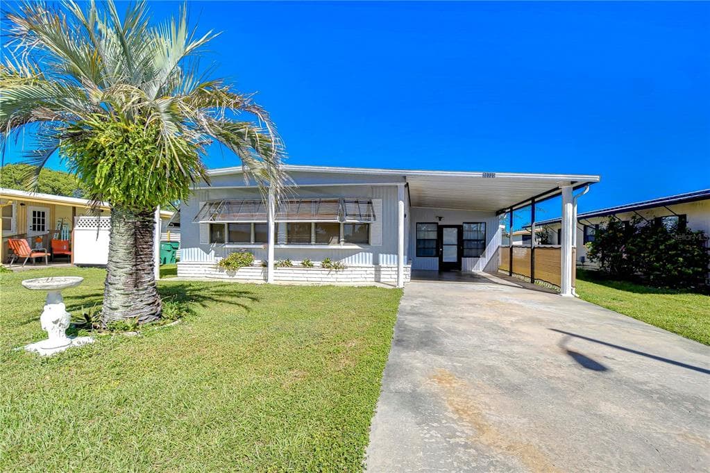 38725 VULCAN CIRCLE ZEPHYRHILLS, FL 33542