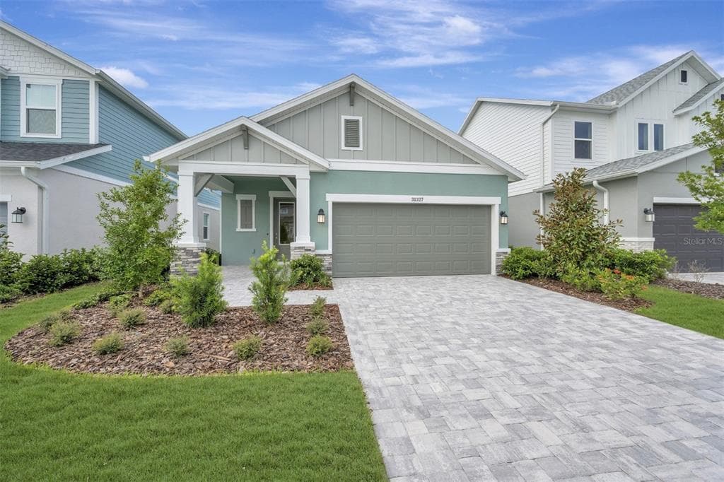 31327 PENDLETON LANDING CIRCLE WESLEY CHAPEL, FL 33545