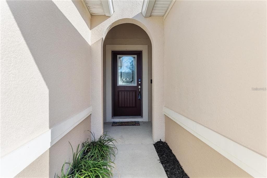 10602 MASSIMO DRIVE WIMAUMA, FL 33598