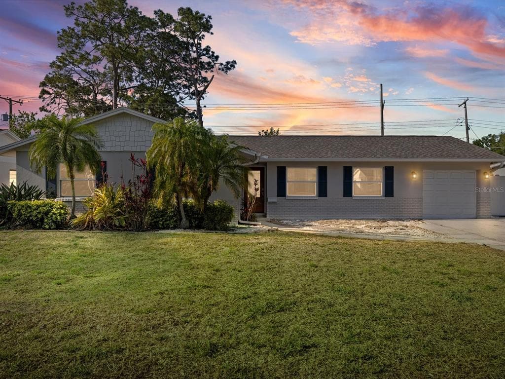 7910 W POCAHONTAS AVENUE TAMPA, FL 33615