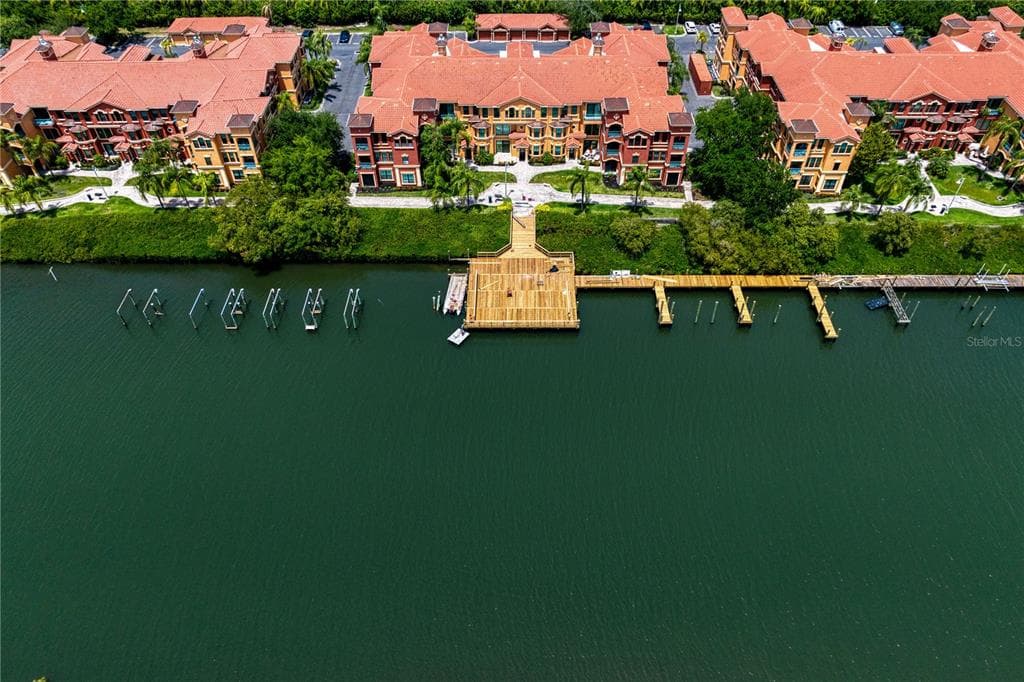2741 VIA CIPRIANI UNIT 914A CLEARWATER, FL 33764