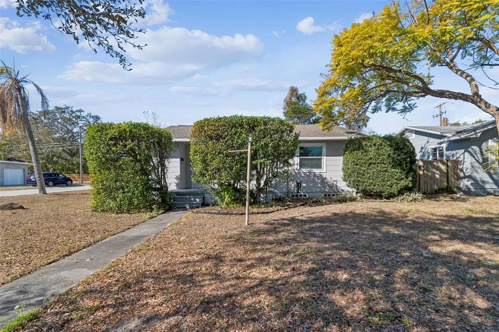 2900 49TH STREET N ST PETERSBURG, FL 33710