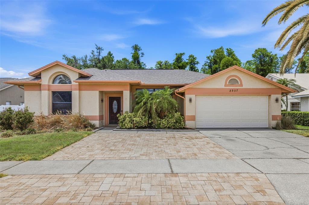 5507 EL CERRO DRIVE NEW PORT RICHEY, FL 34655