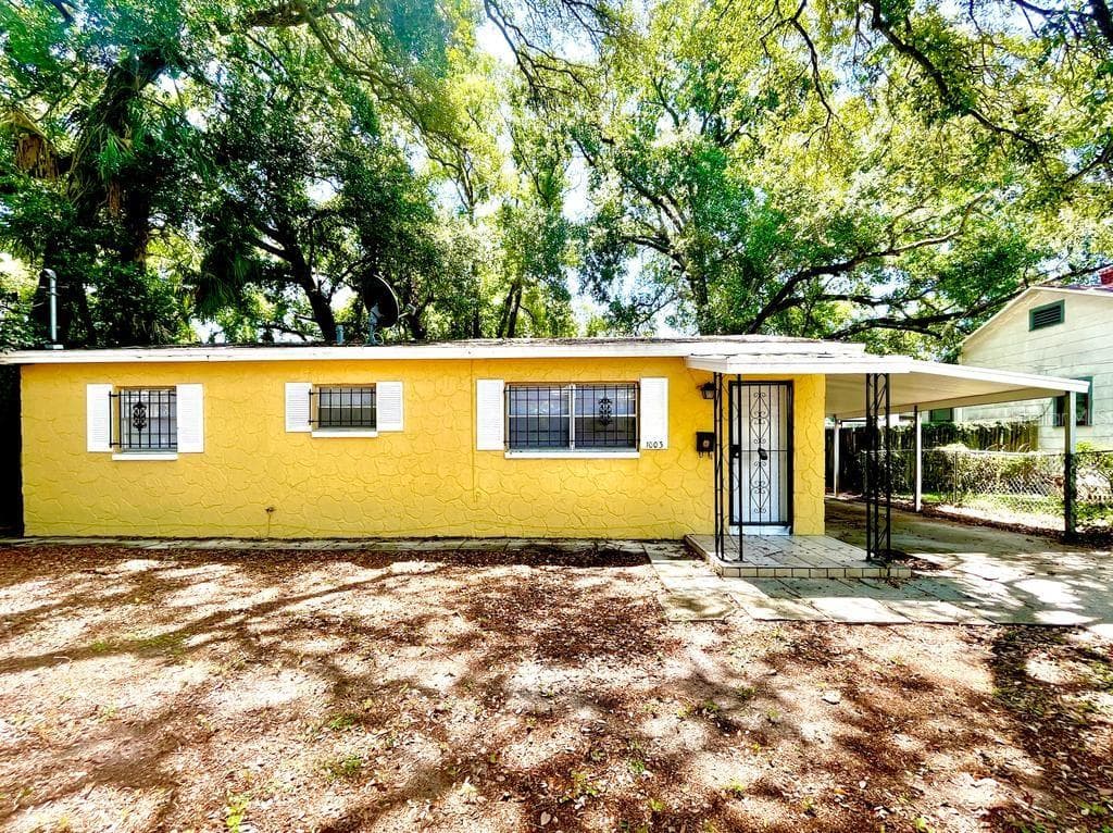1003 E 22ND AVENUE TAMPA, FL 33605
