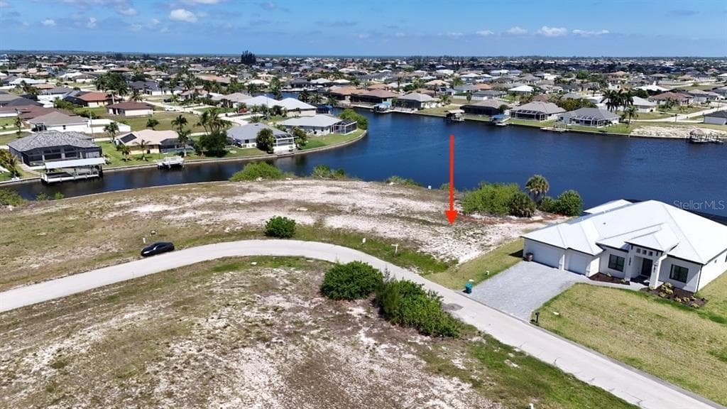 3233 NW 9TH STREET CAPE CORAL, FL 33993