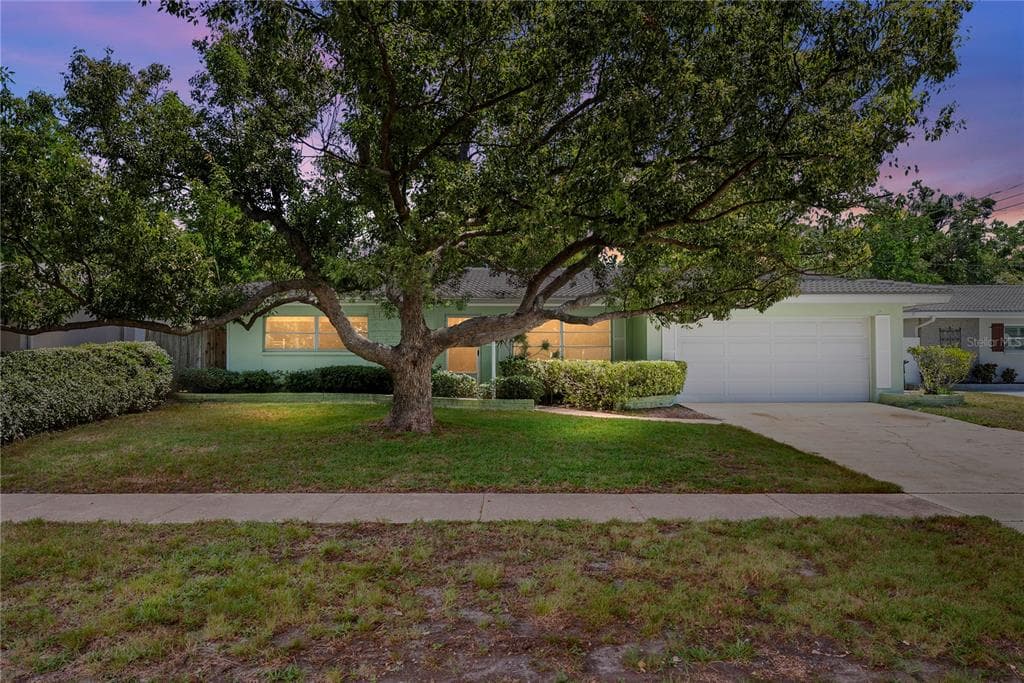 1413 EMBASSY DRIVE